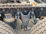 KN142092 - 2019 International LT625: Suspension Springs/Hangers