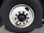 KN160283 - 2019 International LT625: Wheel Condition