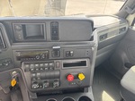 KN160283 - 2019 International LT625: Dash Components