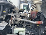 KN160283 - 2019 International LT625: Engine - Right Side