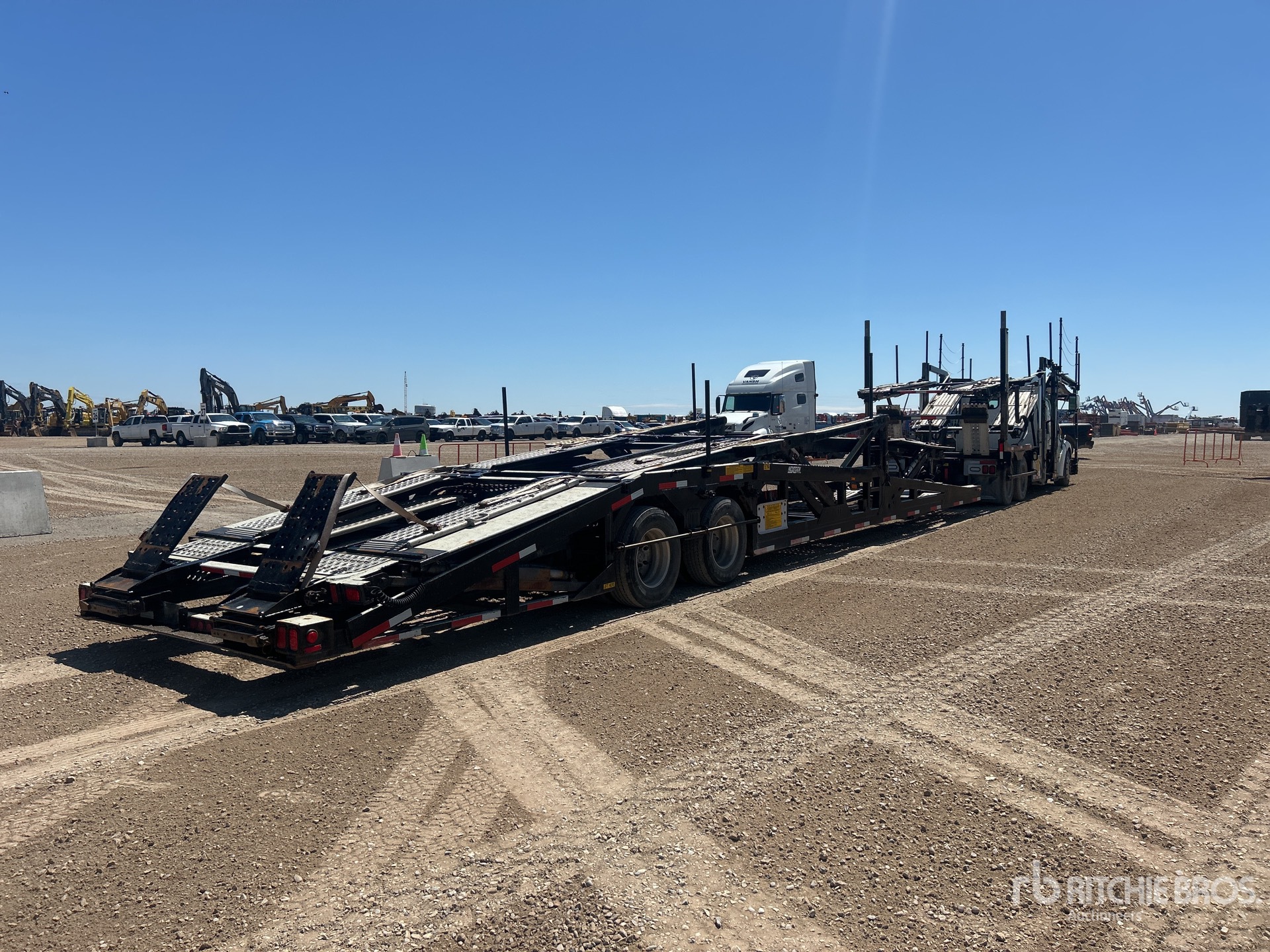 Aspect général with Image, coin arrière droit