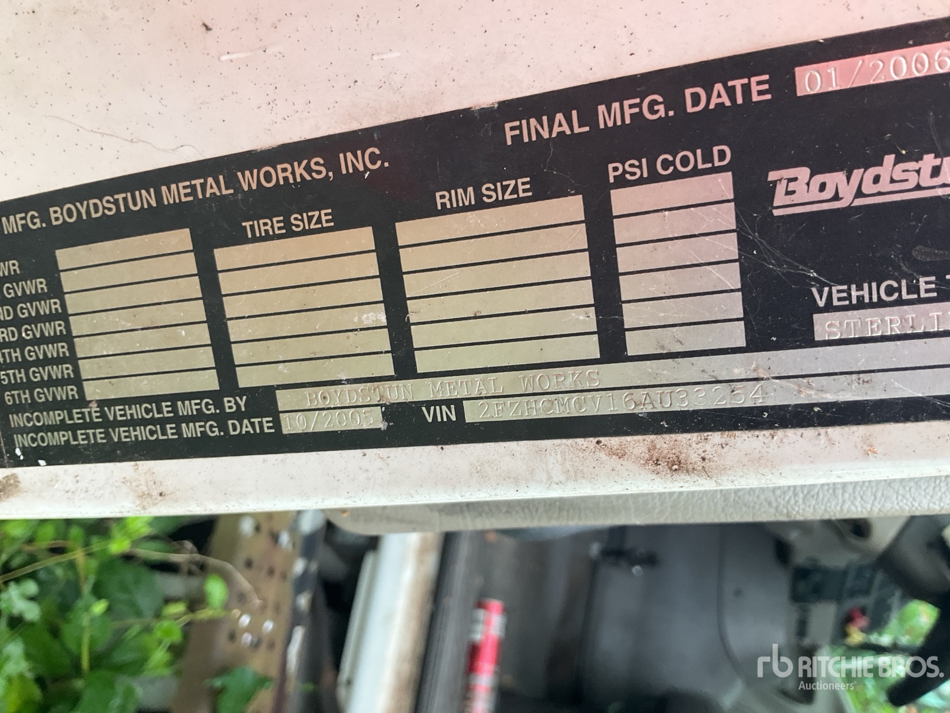 General Appearance with Serial Number / VIN