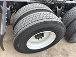 KL722687 - 2019 International LT625: Left Front Drive Tires