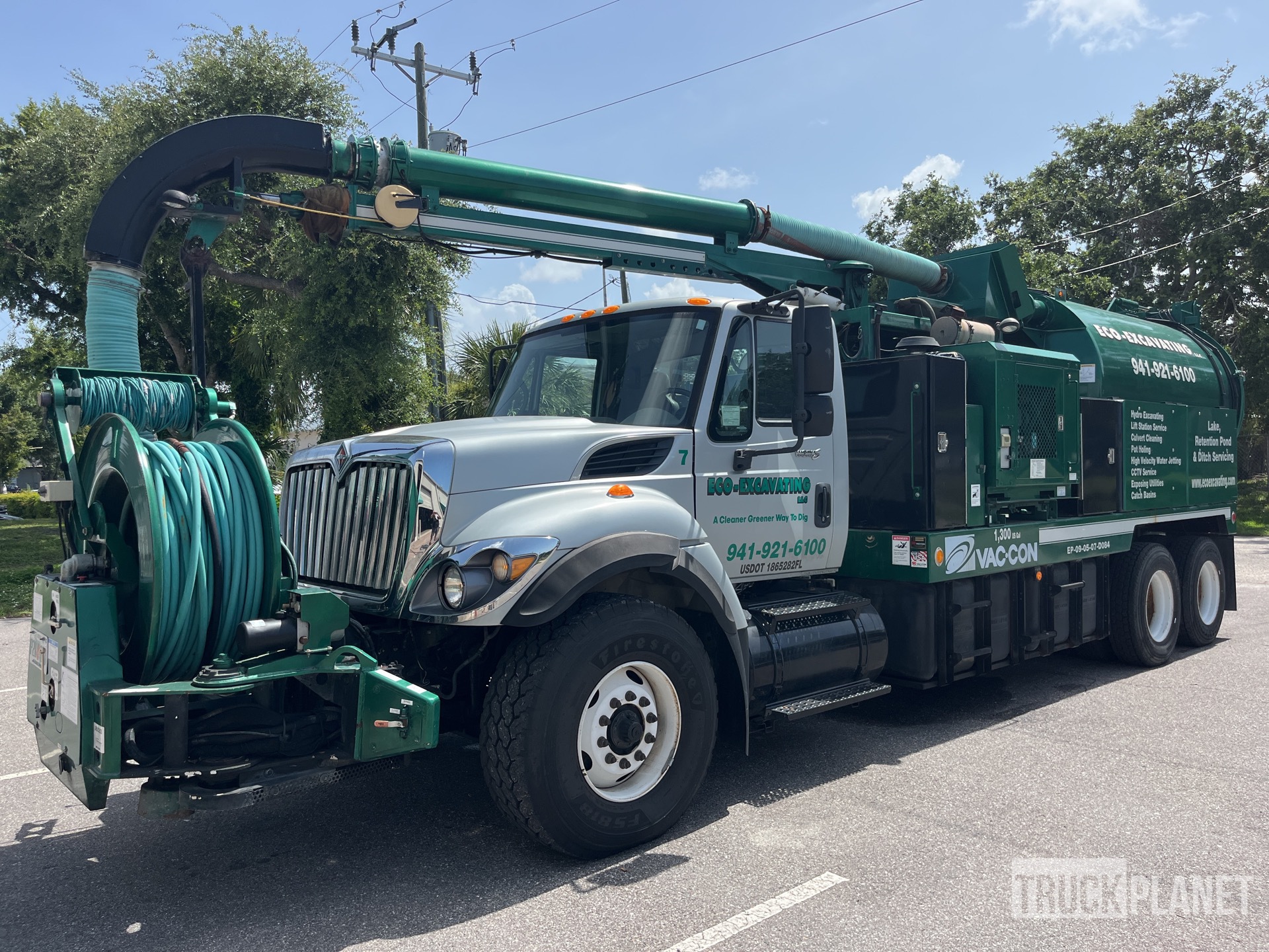 Aspect général with Image, coin avant gauche