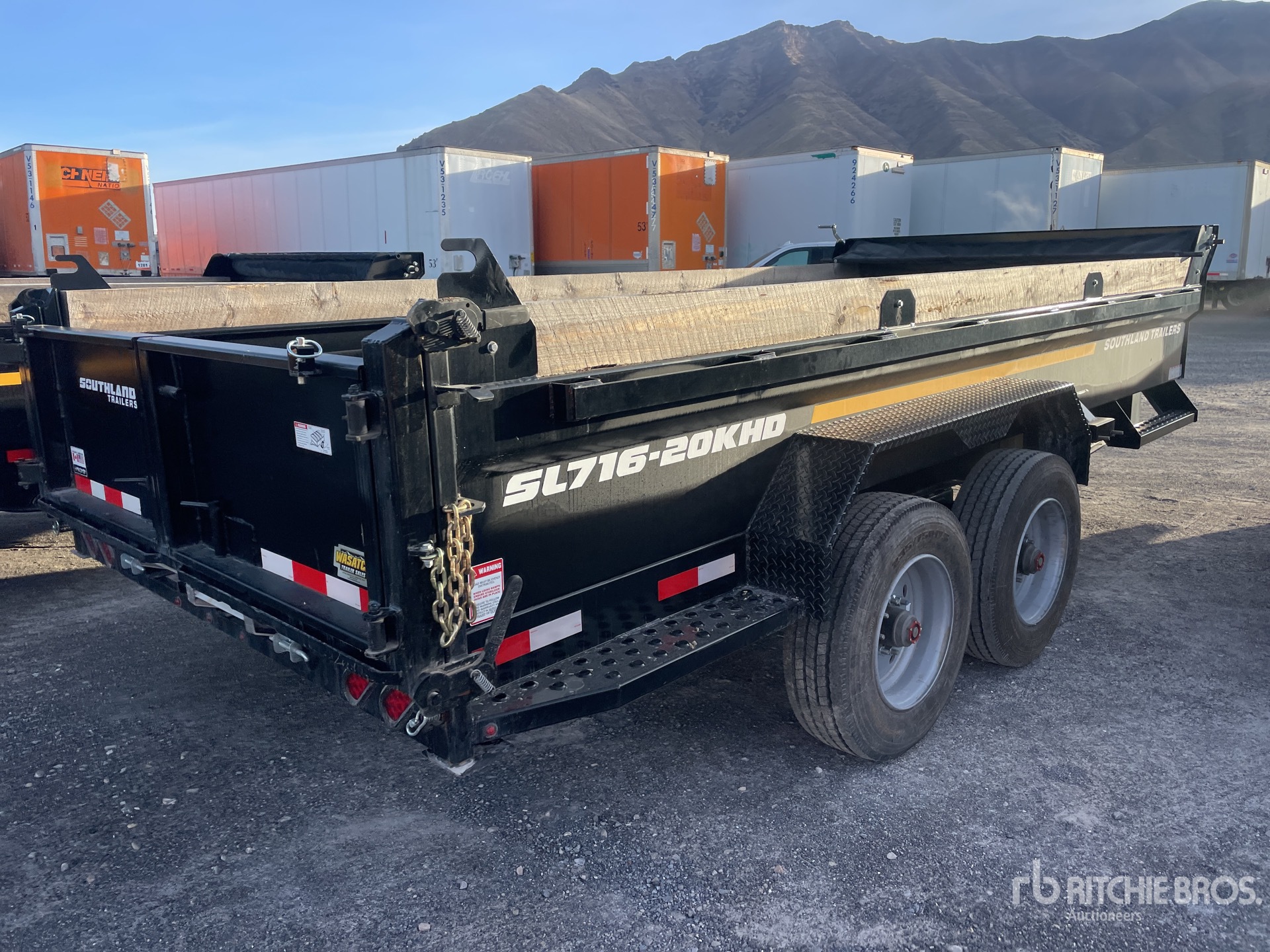 General Appearance with Bild, Ecke hinten rechts