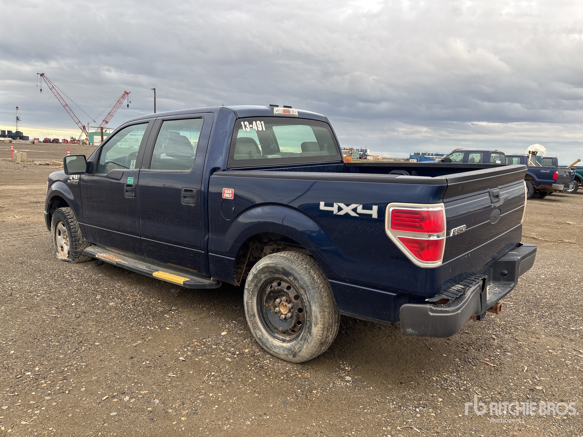 General Appearance with Picture, Left Rear Corner
