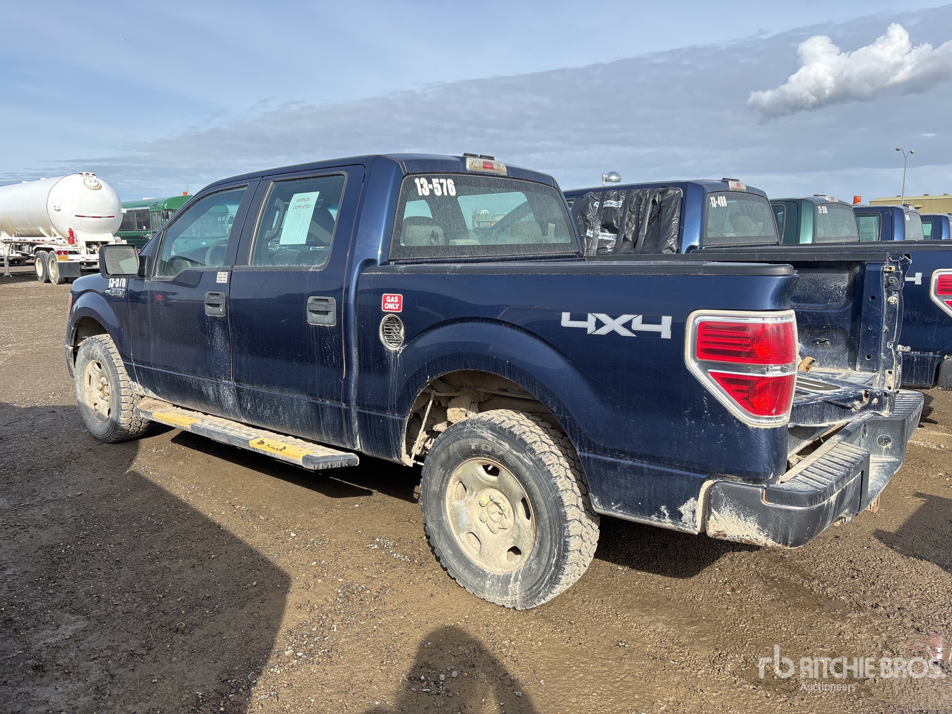 General Appearance with Picture, Left Rear Corner