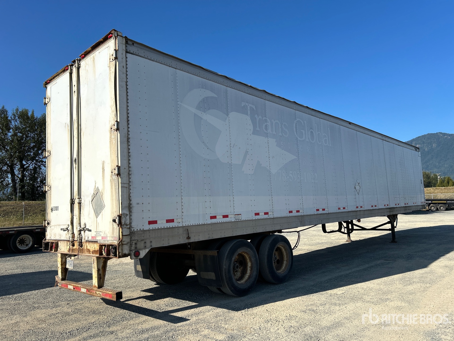 General Appearance with Picture, Right Rear Corner