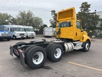 KL729454 - 2019 International LT625: Picture, Right Rear Corner