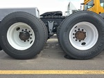 KL729454 - 2019 International LT625: Wheel Condition