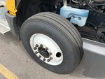 KL729454 - 2019 International LT625: Right Steer Tire