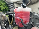 KL595670 - 2019 International LT625: Coolant Reservoir