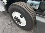 KL595670 - 2019 International LT625: Right Steer Tire