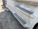 4 Underbody - Truck with 