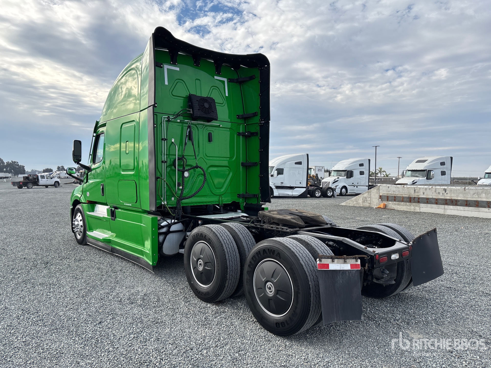 General Appearance with Image, coin arrière gauche