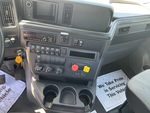 KL537006 - 2019 International LT625: Control Station # 4