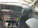 KL414816 - 2019 International LT625: Control Station # 2