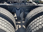 KL414816 - 2019 International LT625: Suspension Springs/Hangers