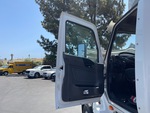 KN138535 - 2019 International LT625: Cab Doors