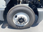 KN138535 - 2019 International LT625: Wheel Condition