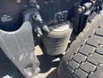 KN138535 - 2019 International LT625: Suspension Air Bags