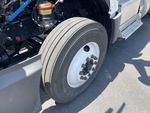 KN138535 - 2019 International LT625: Left Steer Tire