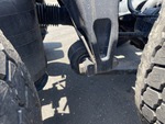 KN138535 - 2019 International LT625: v2 Chassis Details # 5