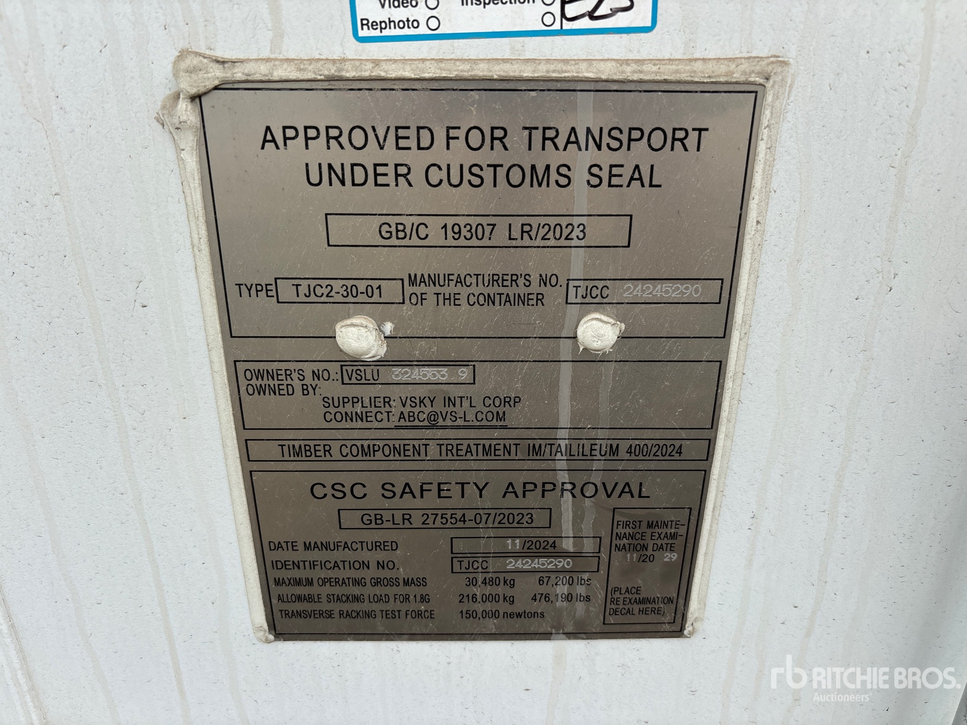 General Appearance with Serial Number / VIN