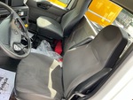 KL357951 - 2019 International LT625: Seats/Armrests