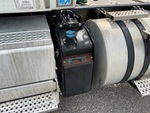 KL357951 - 2019 International LT625: DEF / AdBlue Tank