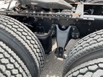 KL357951 - 2019 International LT625: Suspension Springs/Hangers