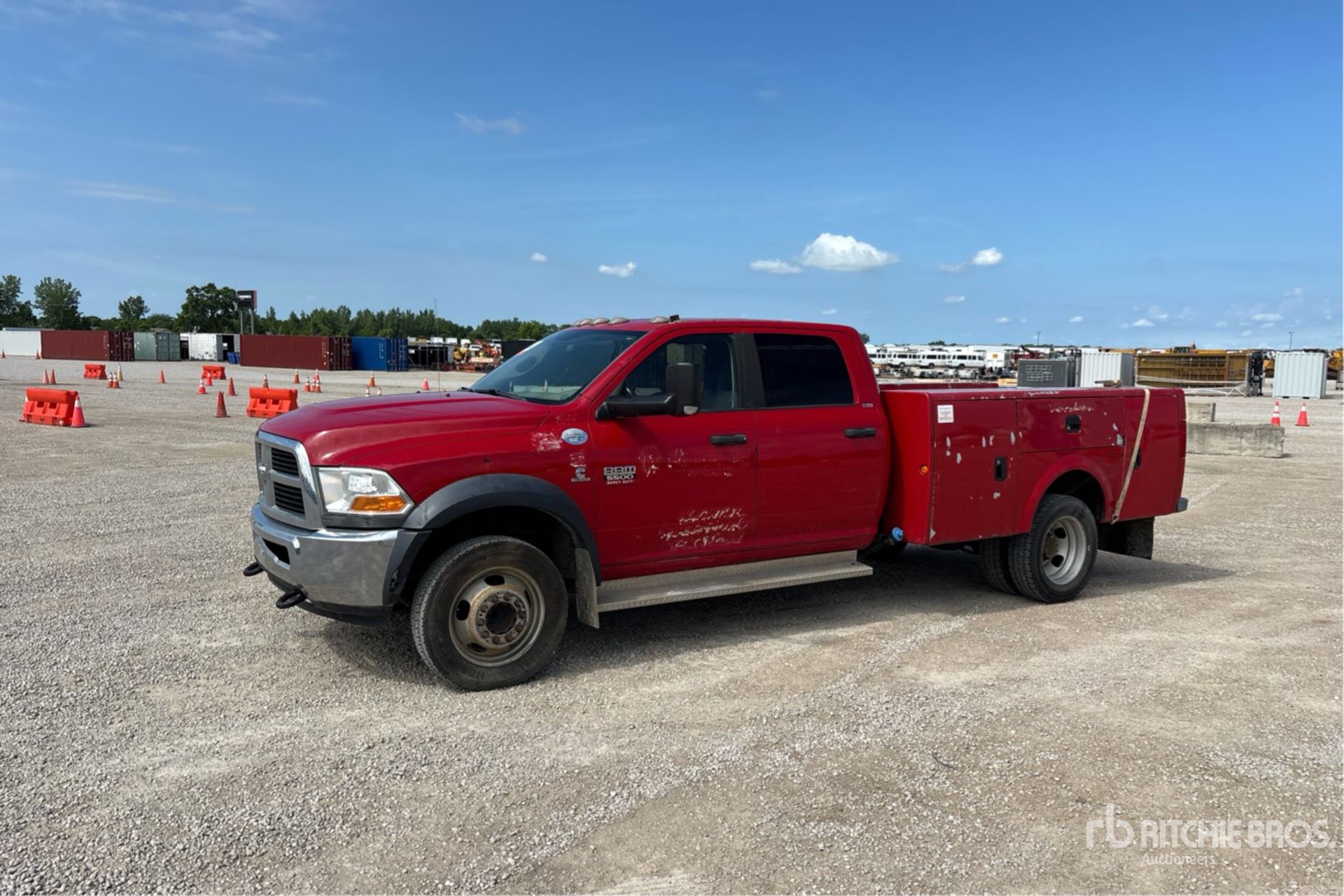 General Appearance with Picture, Left Front Corner