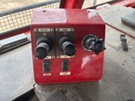 Control Station with Elementy sterujące układem hydraulicznym