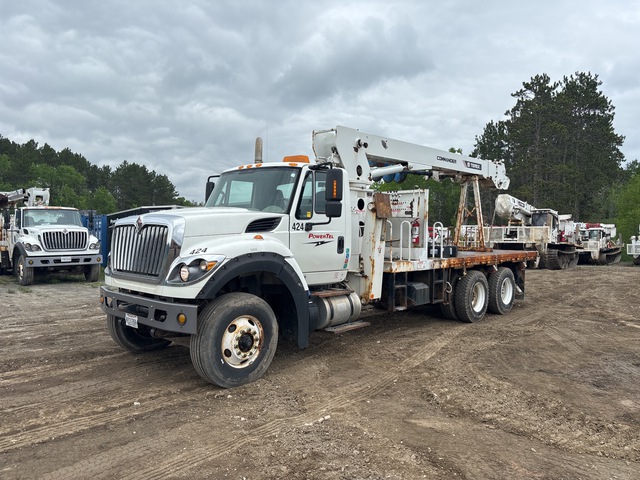 2015 Terex Commander C5050 on 2015 International 7600 SFA 6x4 Digger Derrick Truck