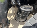 KN100054 - 2019 International LT625: Suspension Air Bags