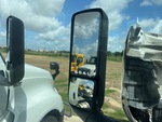 KN100054 - 2019 International LT625: Mirrors