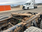 4 Underbody - Truck with 