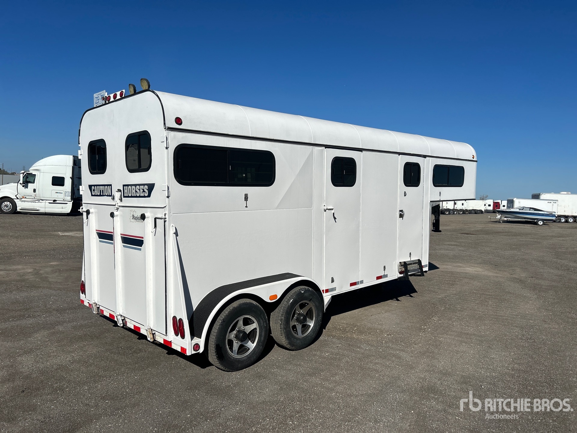 General Appearance with Picture, Right Rear Corner