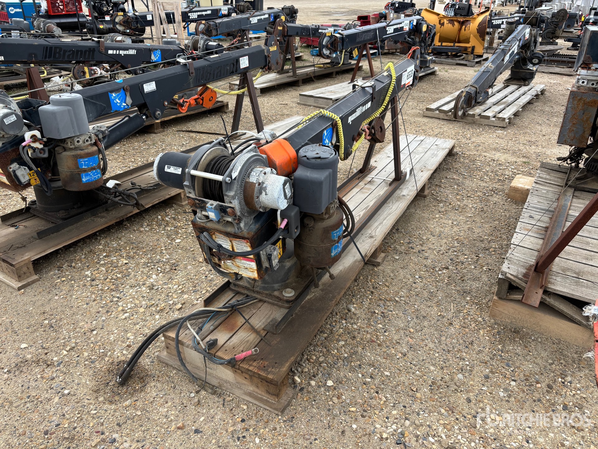 General Appearance with Foto, angolo anteriore sinistro