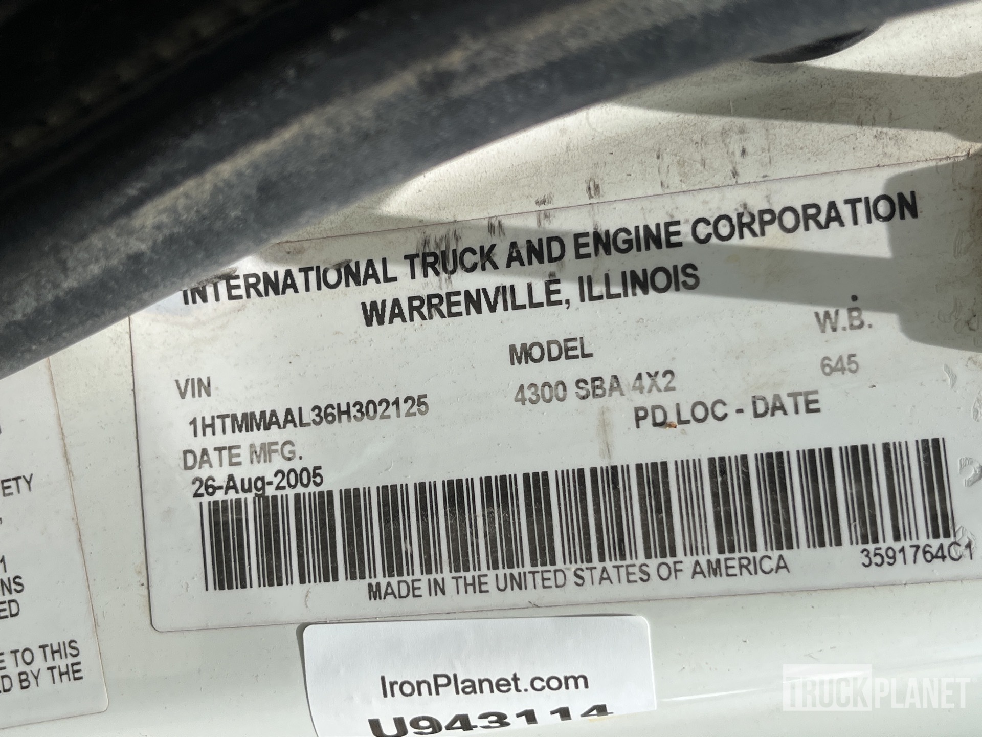 General Appearance with Serial Number / VIN