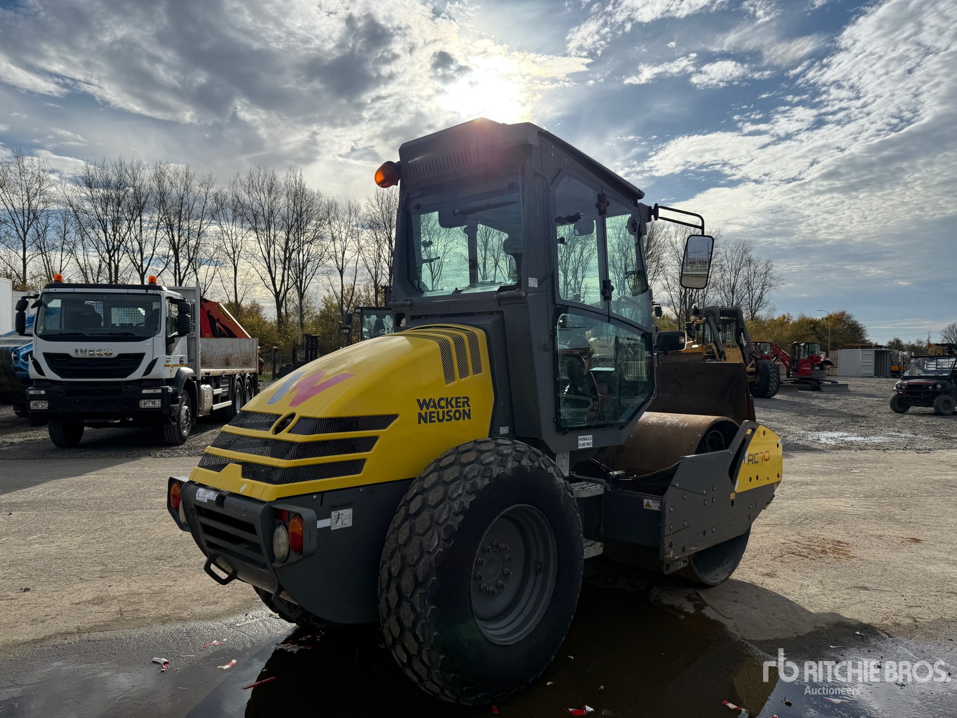 General Appearance with Image, coin arrière droit