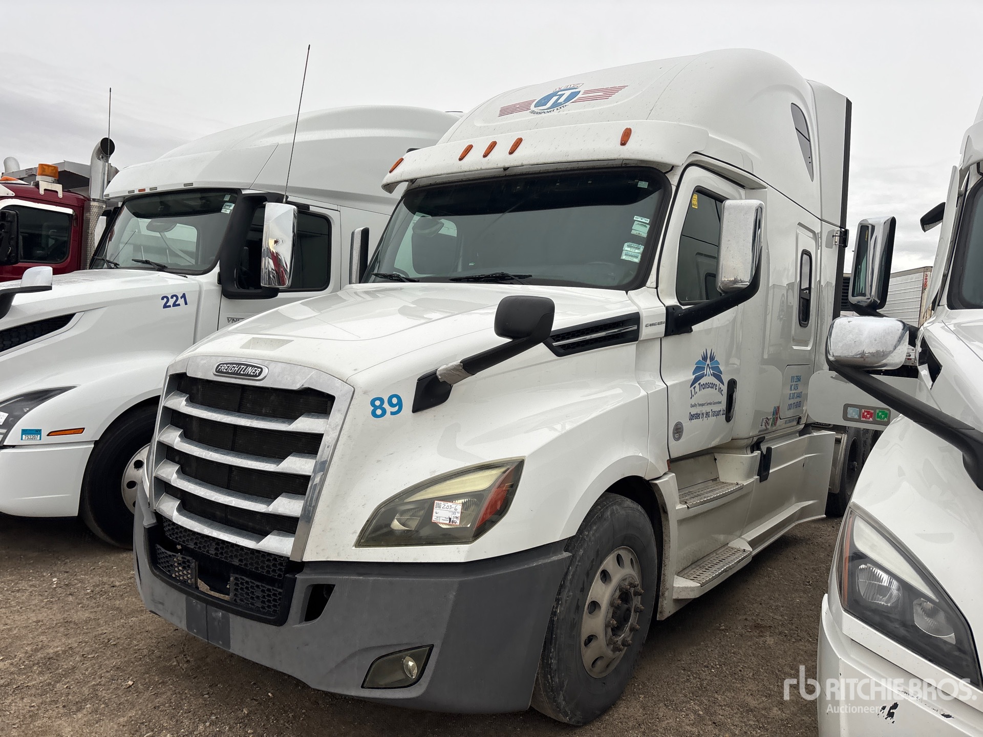 General Appearance with Picture, Left Front Corner