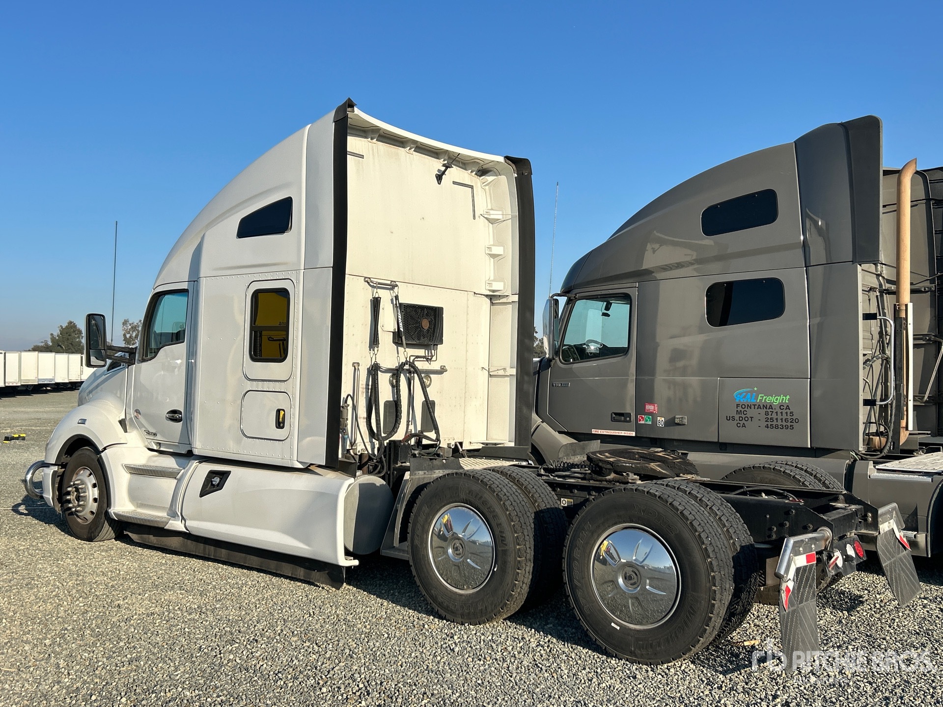 General Appearance with Zdjęcie, lewy dolny róg