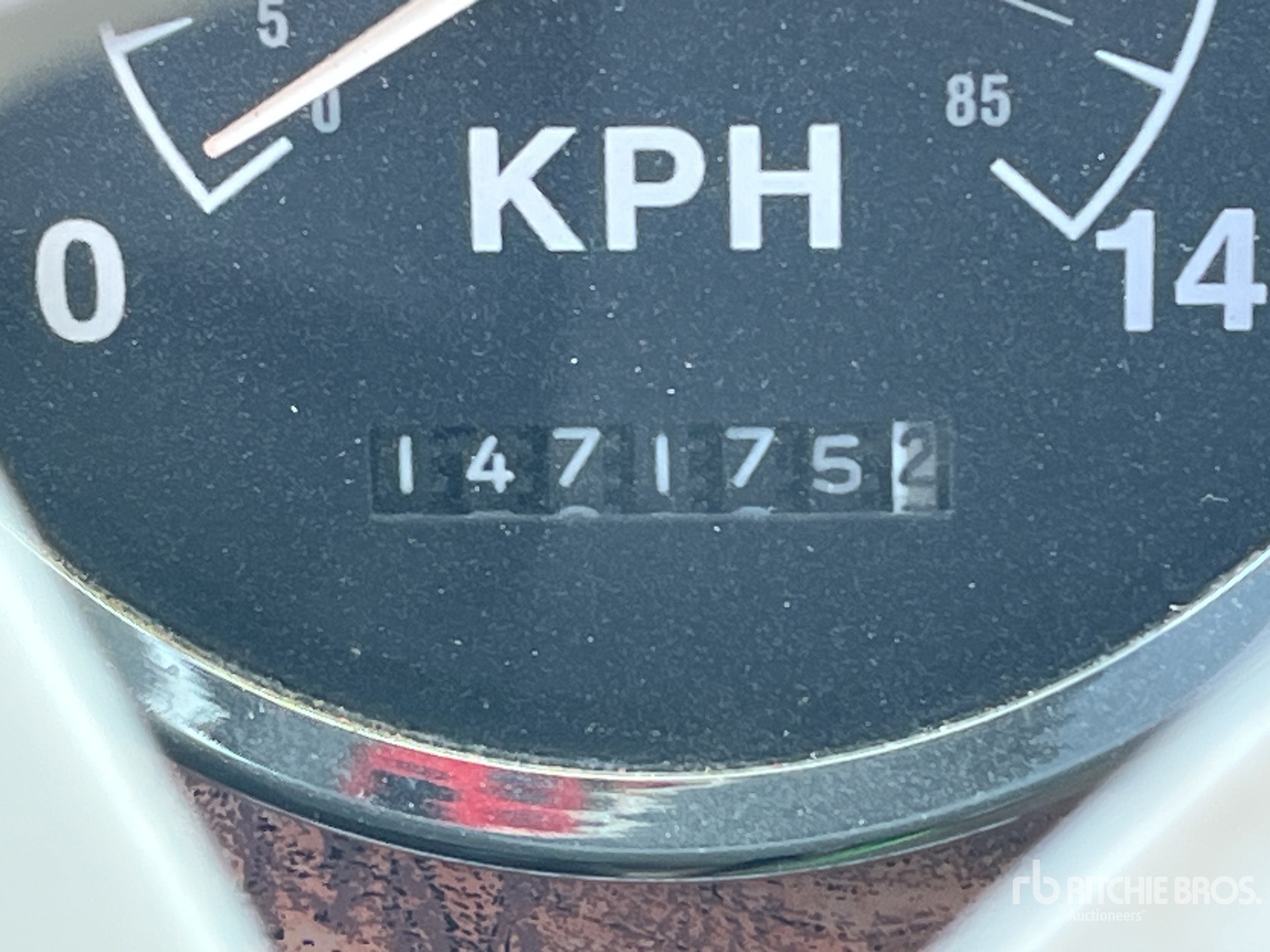 General Appearance with Hour Meter / Odometer