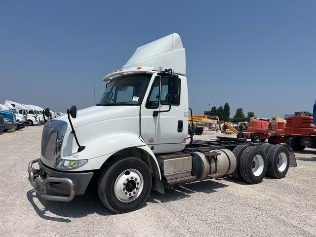 2017 International 8600 6x4 T/A Day Cab Truck Tractor