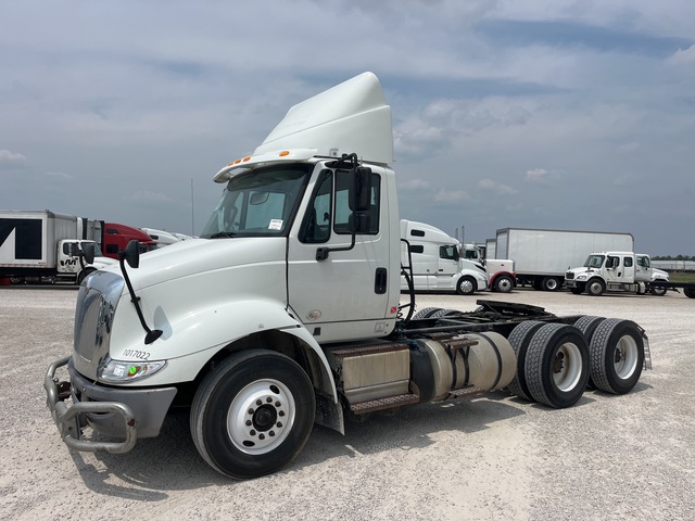 2017 International 8600 6x4 T/A Day Cab Truck Tractor