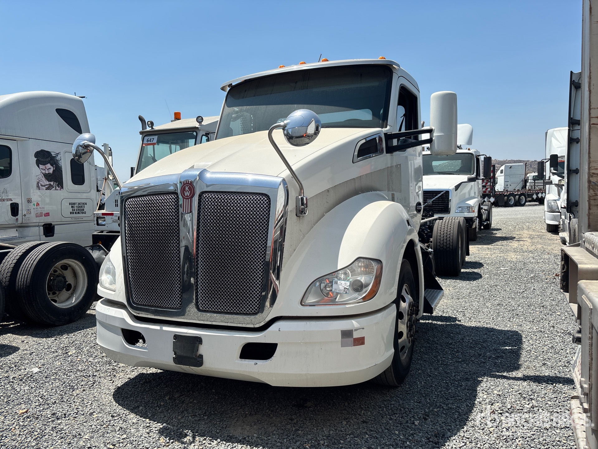 General Appearance with Picture, Left Front Corner