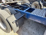 4 Underbody - Truck with 