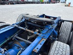4 Underbody - Truck with 