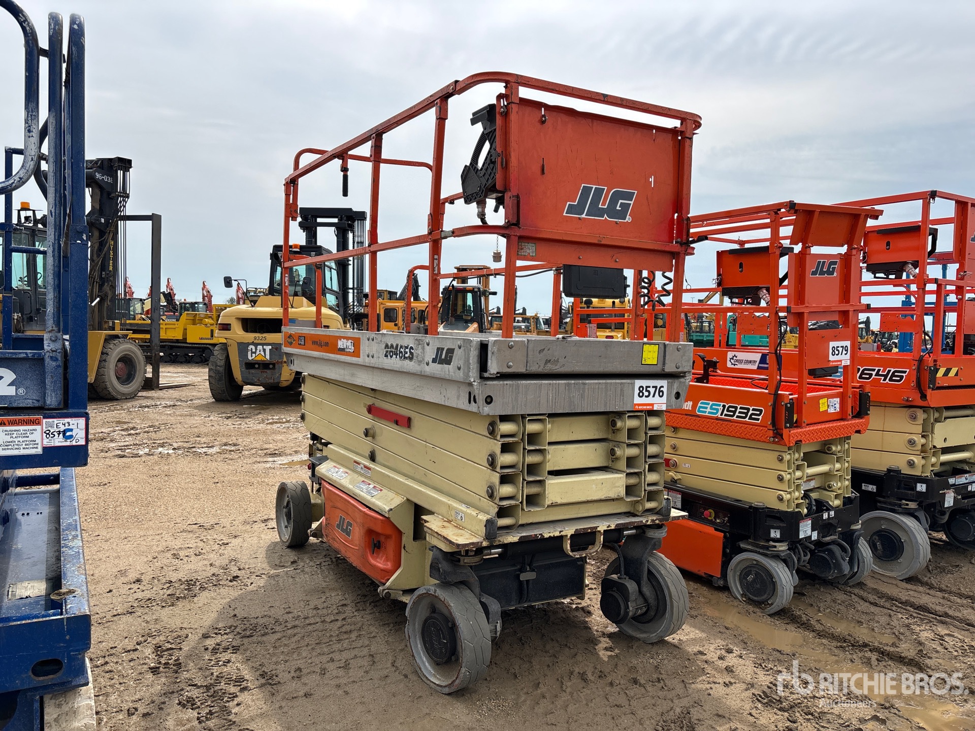 General Appearance with Image, coin avant droit